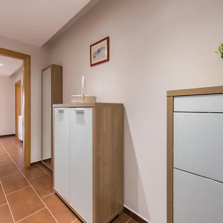 House Maca Villa *