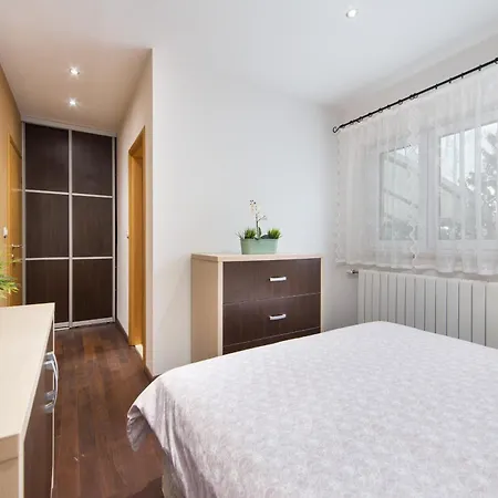 Villa House Maca Grude